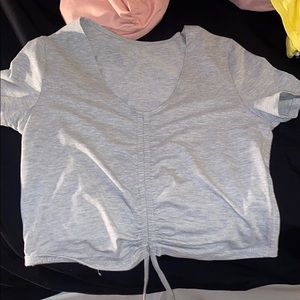Grey short sleeve crop top